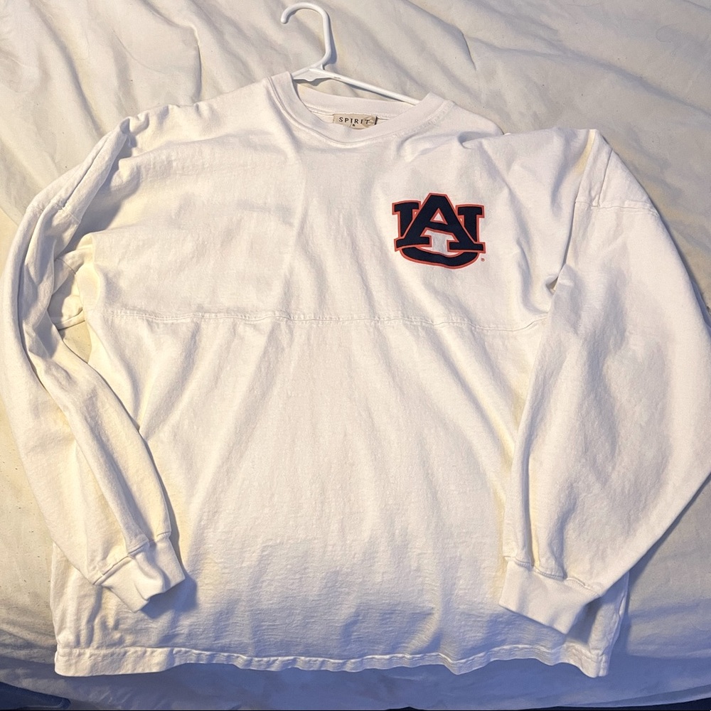 Auburn tigers Longe sleeve, Color White, Brand Spirit, Size Small